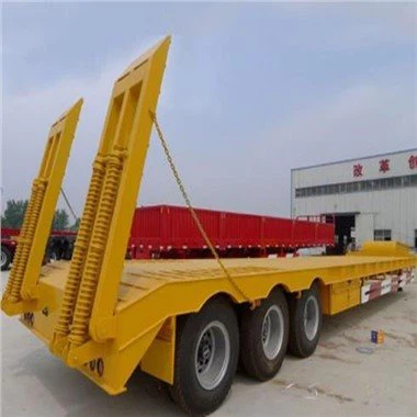 Камион с ниско легло