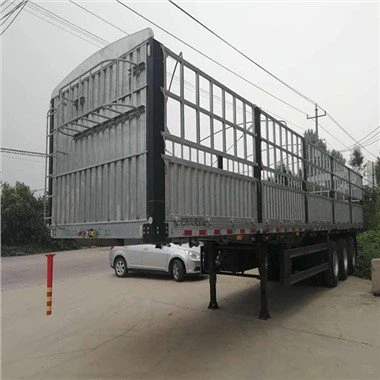 Полуремарке със странична стена